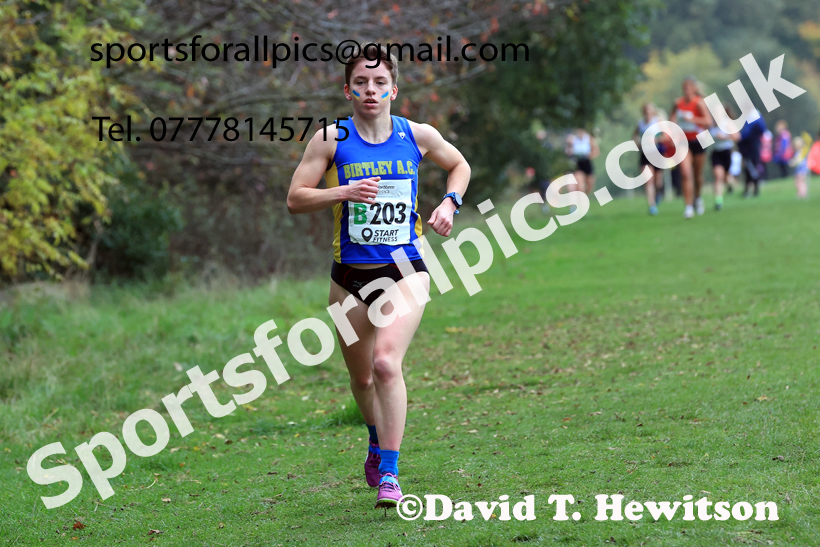 Senior Womens relay, 2025 Northern Cross Country Relays, Graves Park, Sheffield. Photo: David T. Hewitson/Sports for All Pics